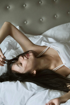 前夫的东西很大和三个人在一起